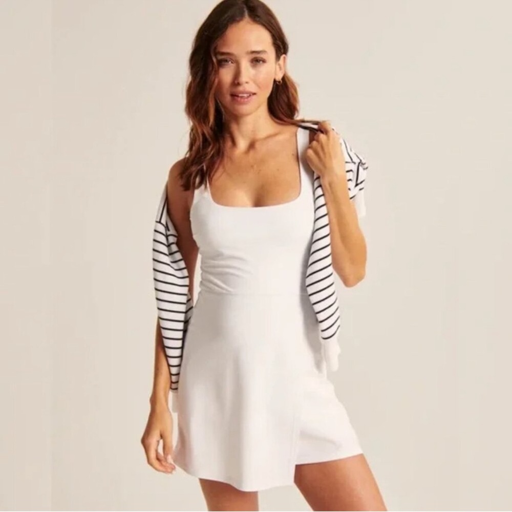 Abercrombie & Fitch activewear dress
